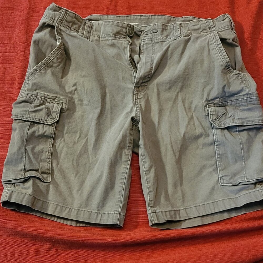 Grey Sonoma Cargo Shorts  38 Inch Waist